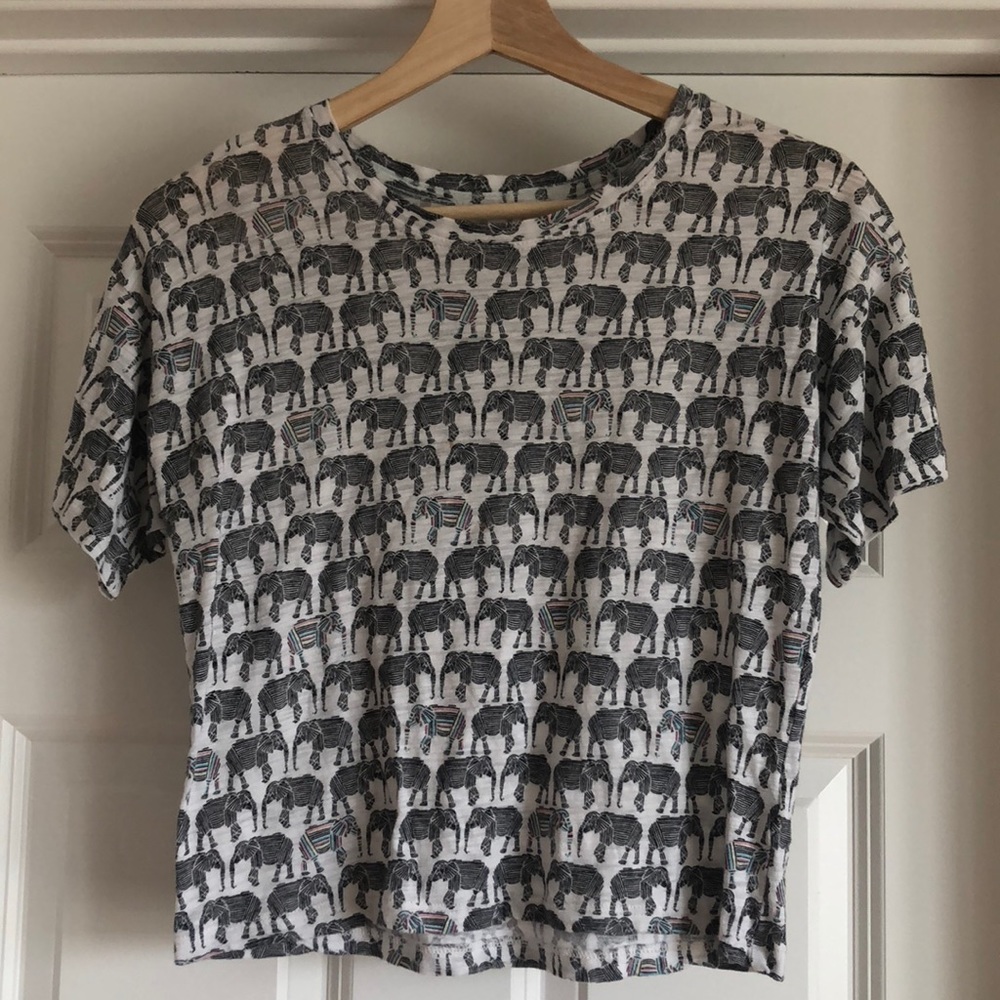 Elephant Patterned Crop Top Tee